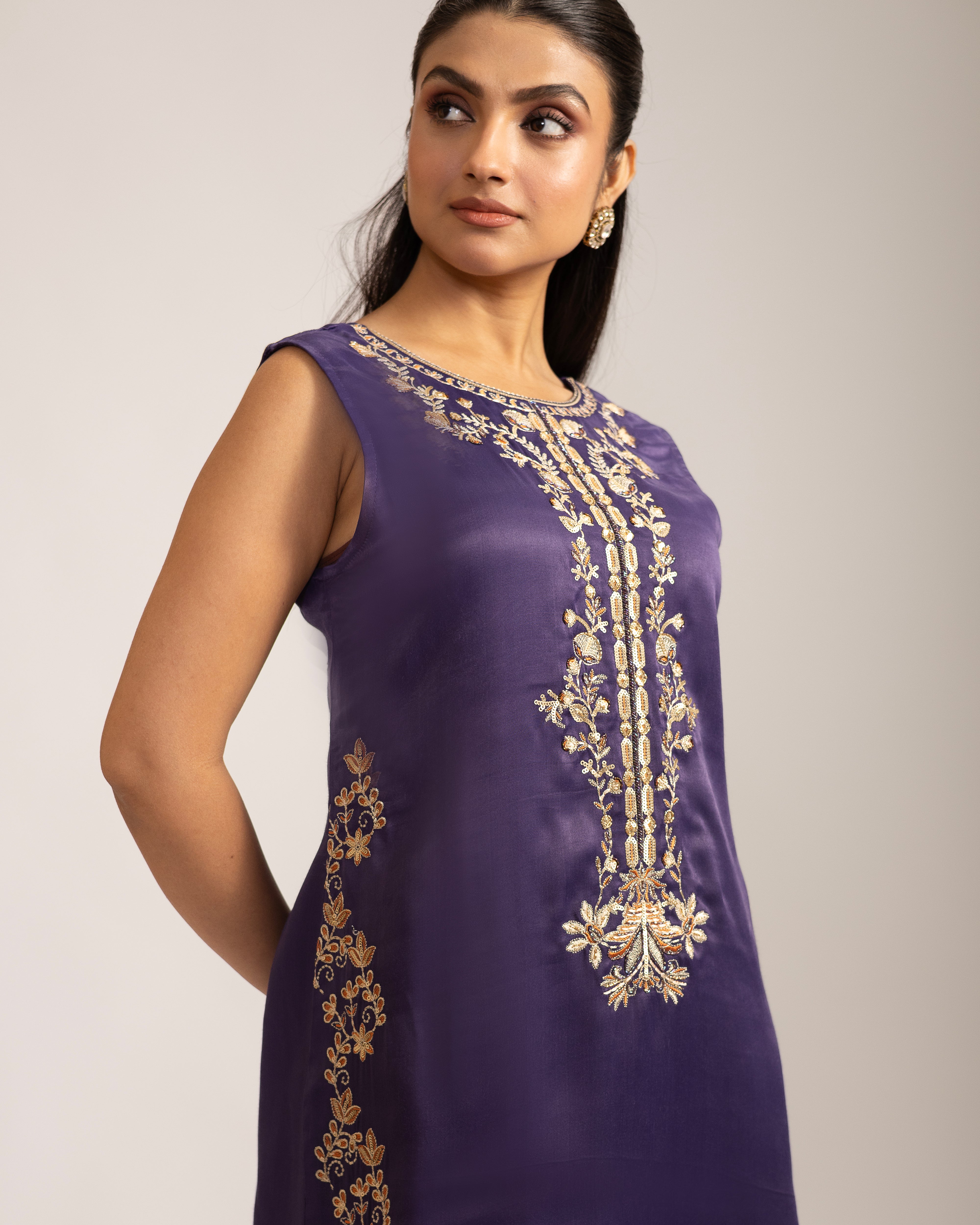 Riviera – Plum (Sleeveless)