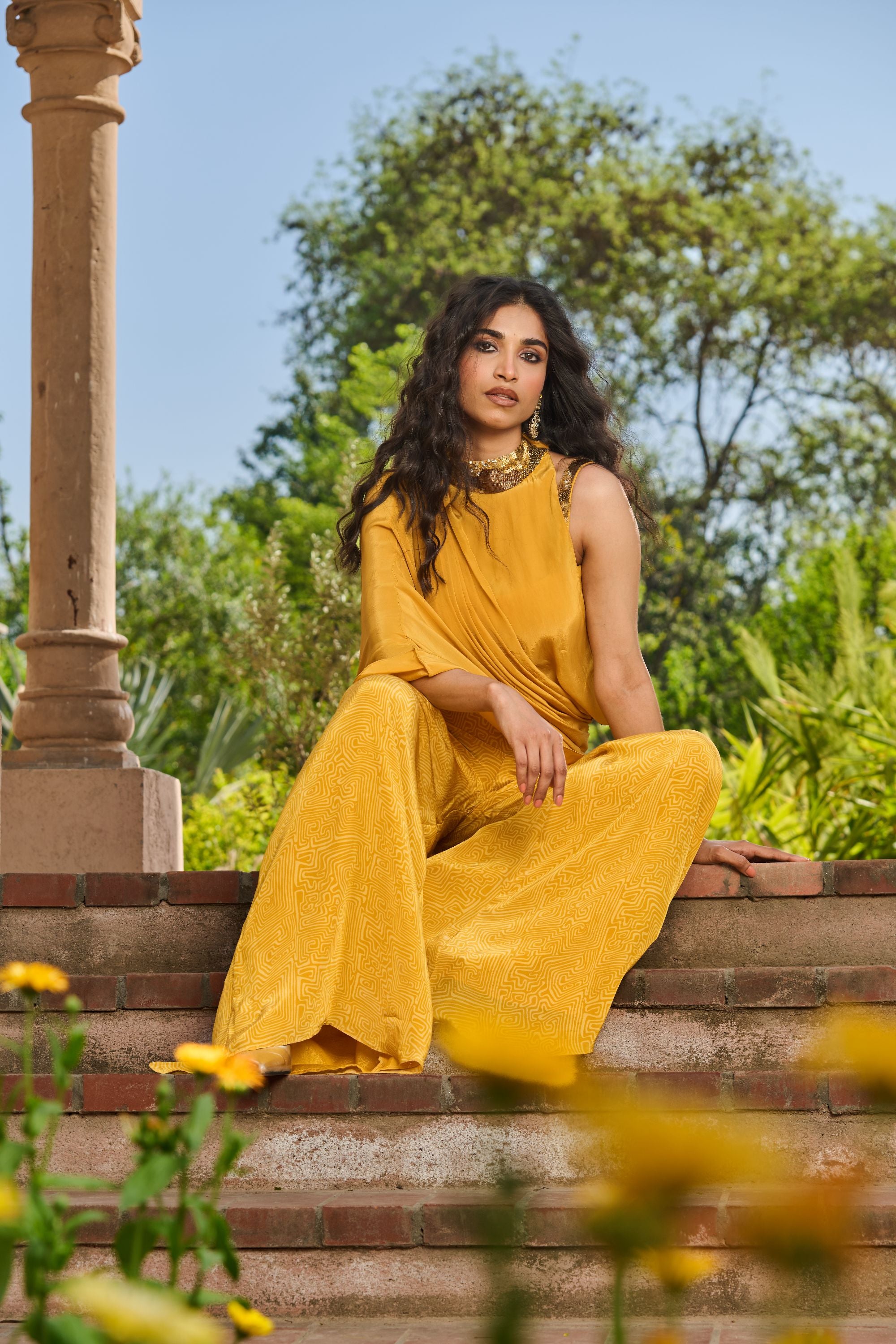 Hand Embroidered Printed Co-ord Set with Drape