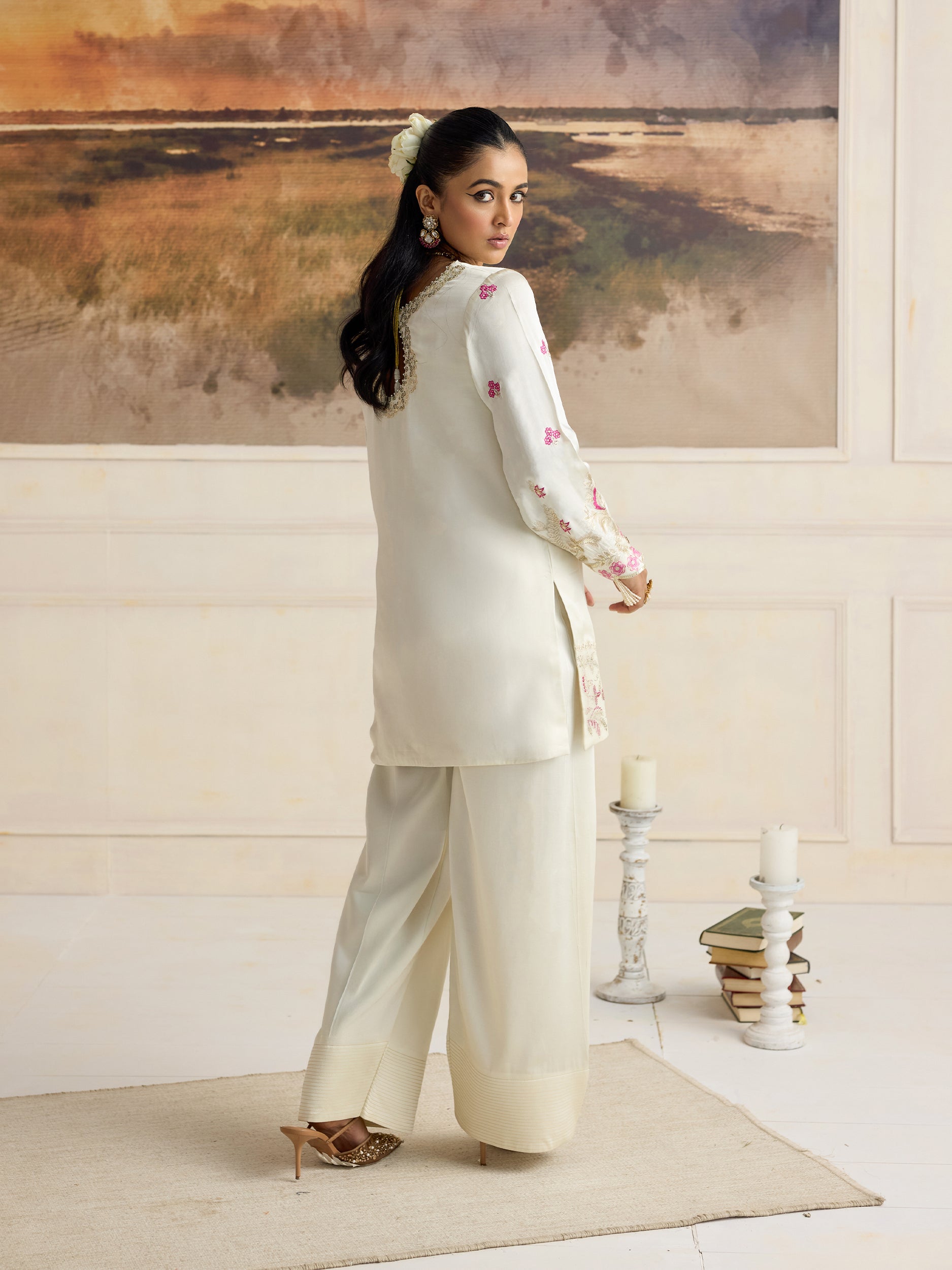 Lelah Farsi – Ivory