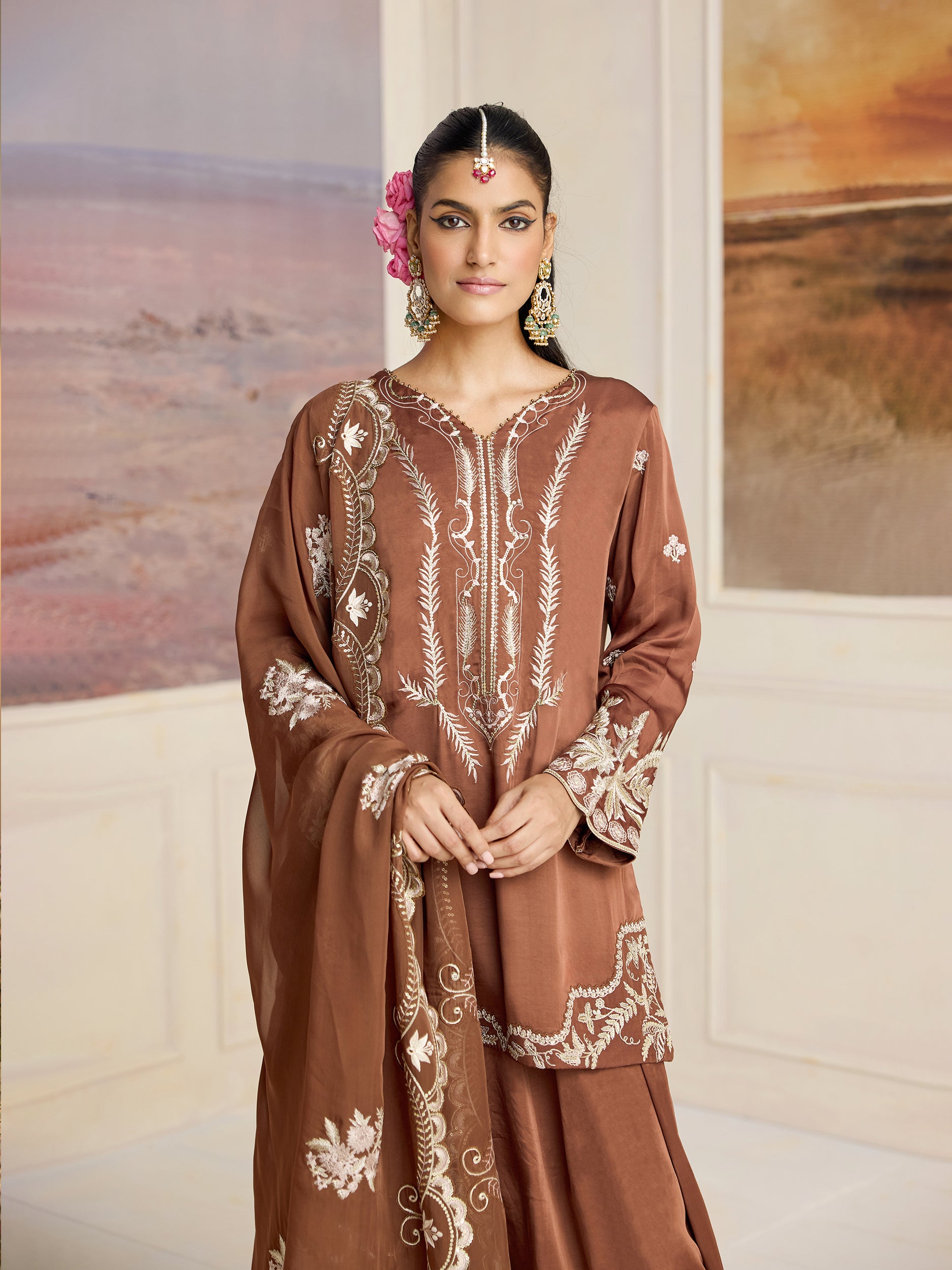 Lelah Farsi – Coco Luxe