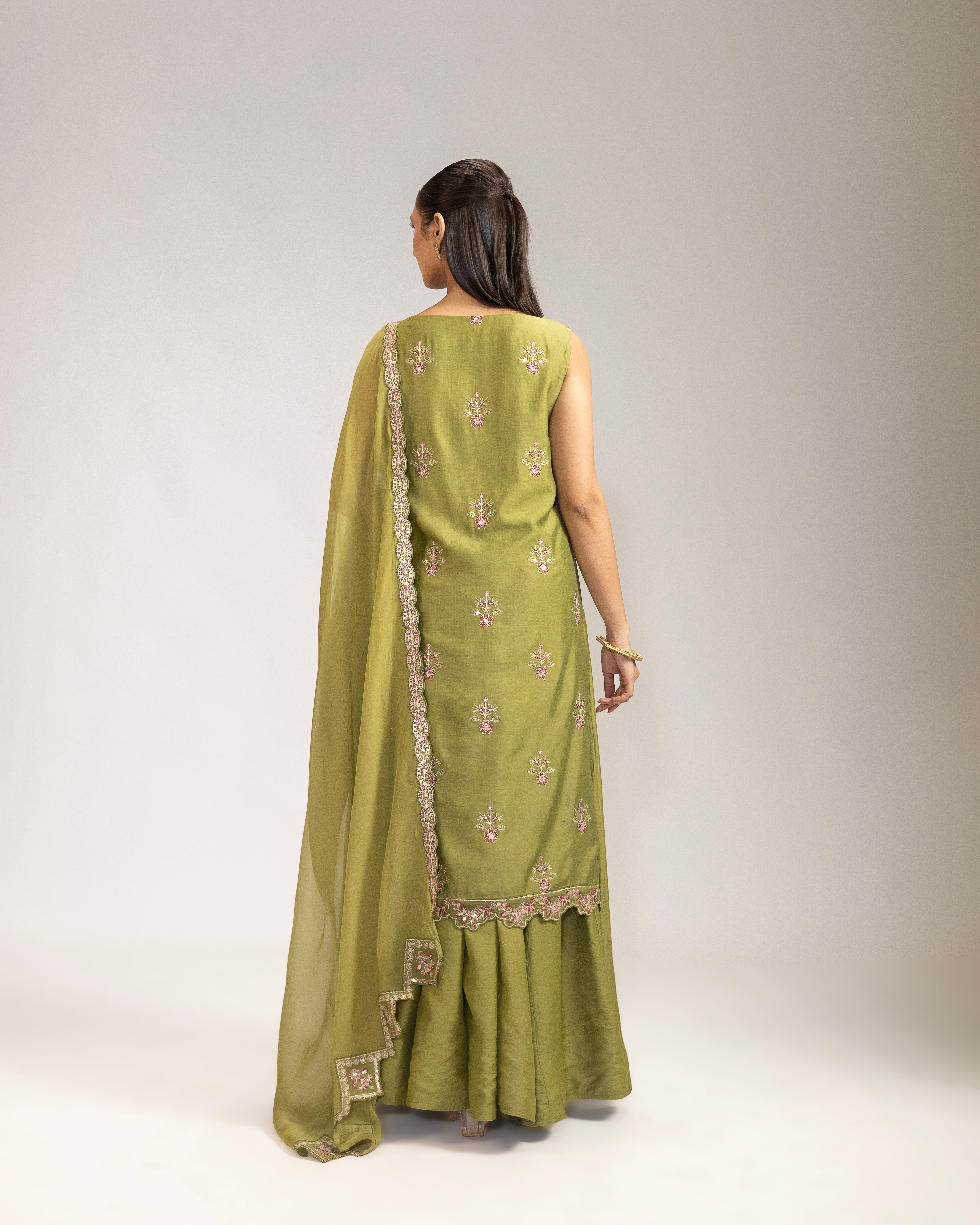 Roya – Soft Olive