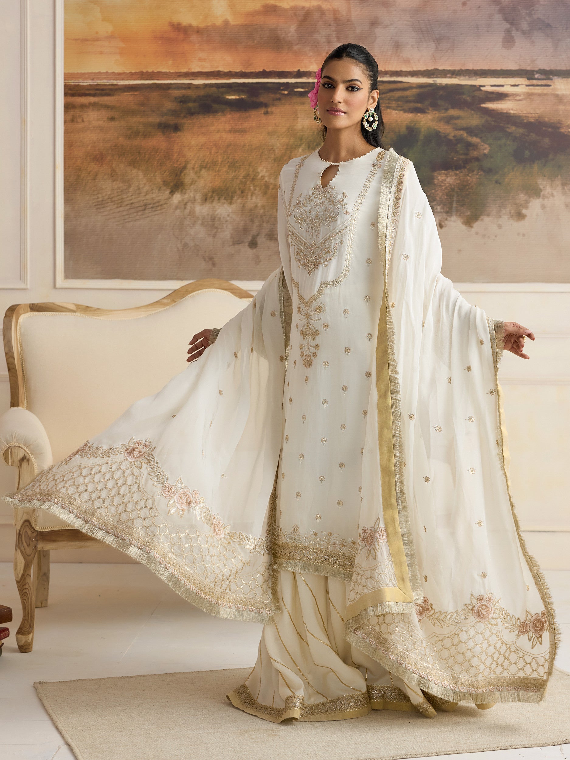 Amara – Ivory