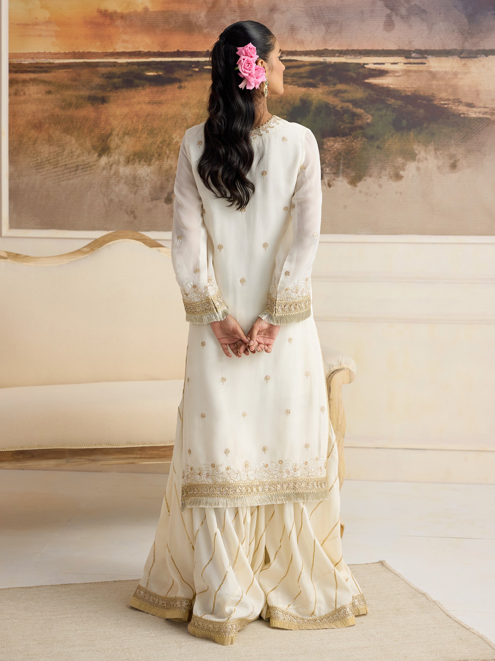 Amara – Ivory