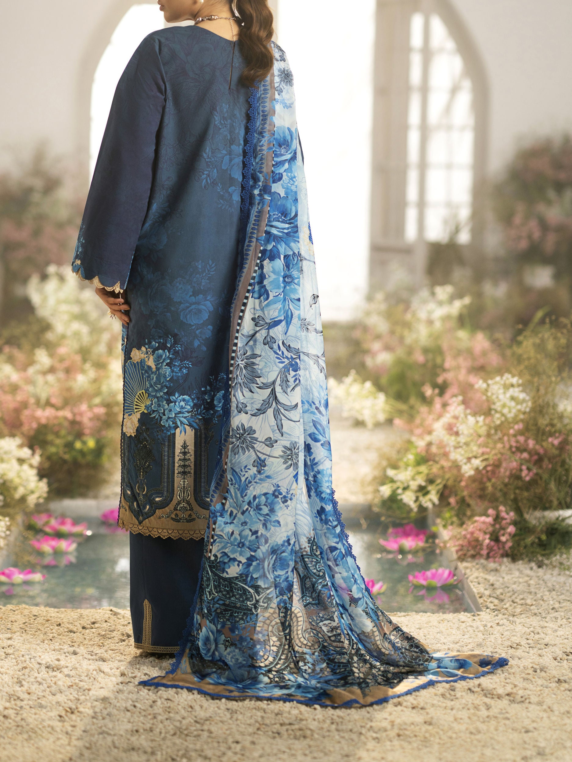 Belle Blue