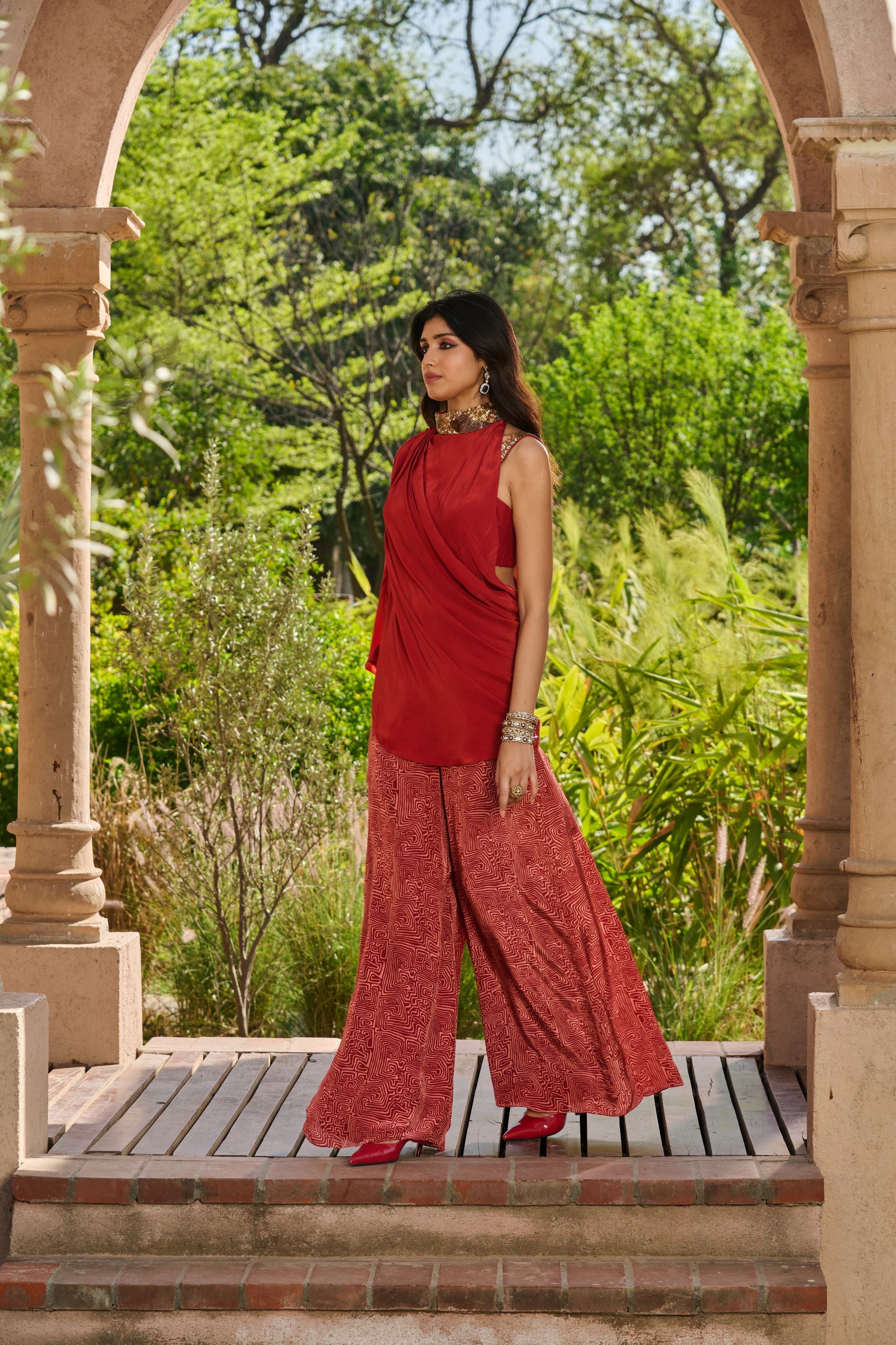 Hand Embroidered Printed Co-ord Set with Drape
