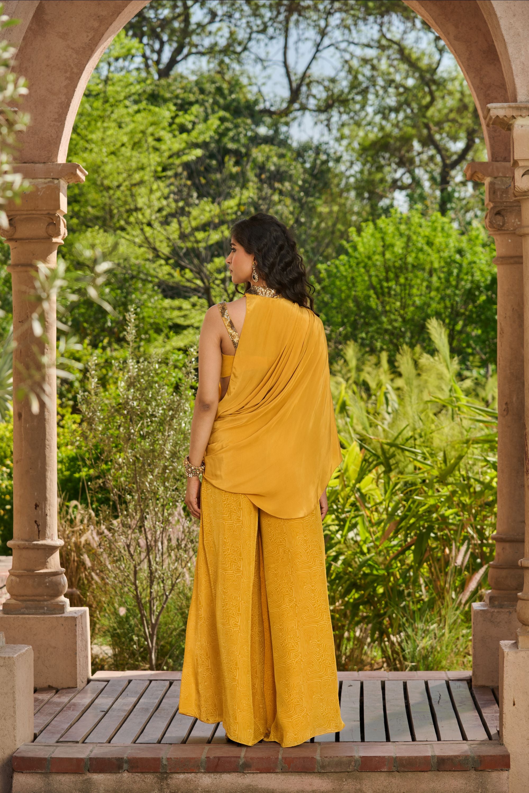 Hand Embroidered Printed Co-ord Set with Drape
